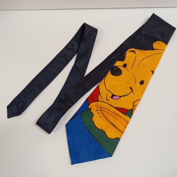 Disney Vintage Winnie the Pooh Mens  Necktie - Picture 1 of 6
